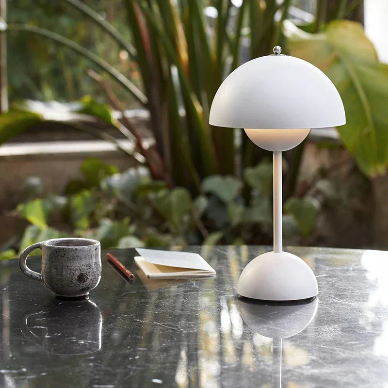 Modern Mushroom Table Lamp – Rechargeable 5W LED with Touch Control